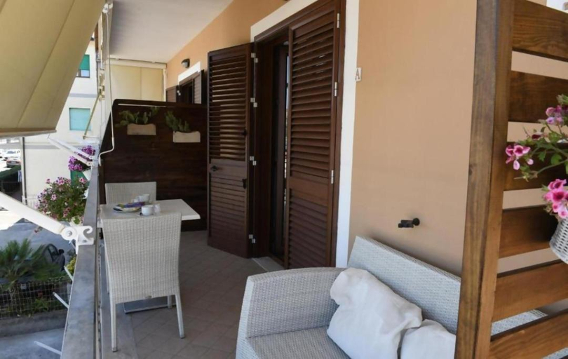 Others 2, Monti' B&B Agropoli Lungomare, Salerno