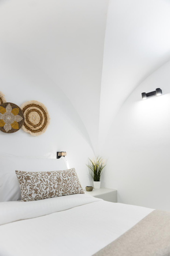 Bedroom 5, Kyma Perissa, South Aegean
