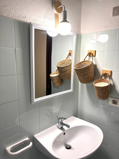 Bathroom 4, Camping Tonnara, Carbonia-Iglesias