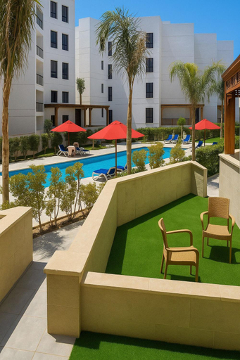 Balcony/terrace 3, Beachfront Chalet in Porto Said with Pool Ga, Al-Manasrah