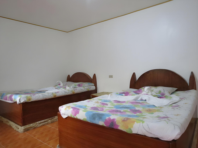 Bedroom 2, Anilao Scuba Dive Center Resort, Mabini
