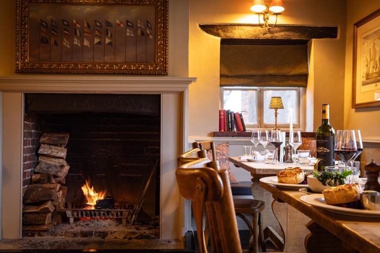 Food & Drinks 5, The Master Builders Hotel, Hampshire
