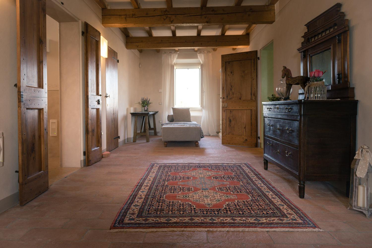 Others 5, B&B Arcadia, Reggio Nell'Emilia