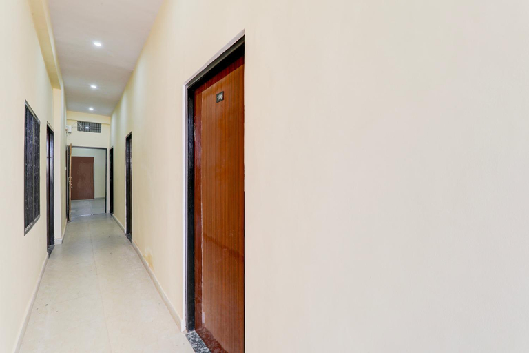 Public Area 2, RN Residency, Varanasi