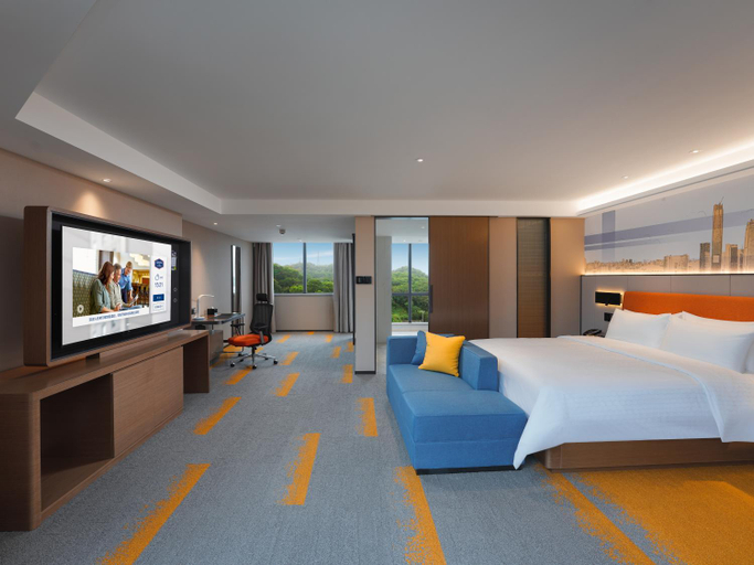 Bedroom 2, Hampton by Hilton Dongguan Fenggang , Dongguan