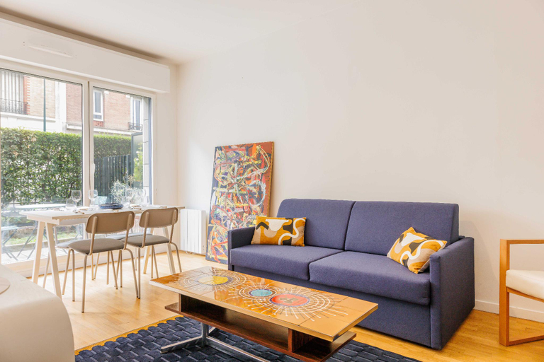 Others 3, Classy appartement - Clichy, Hauts-de-Seine