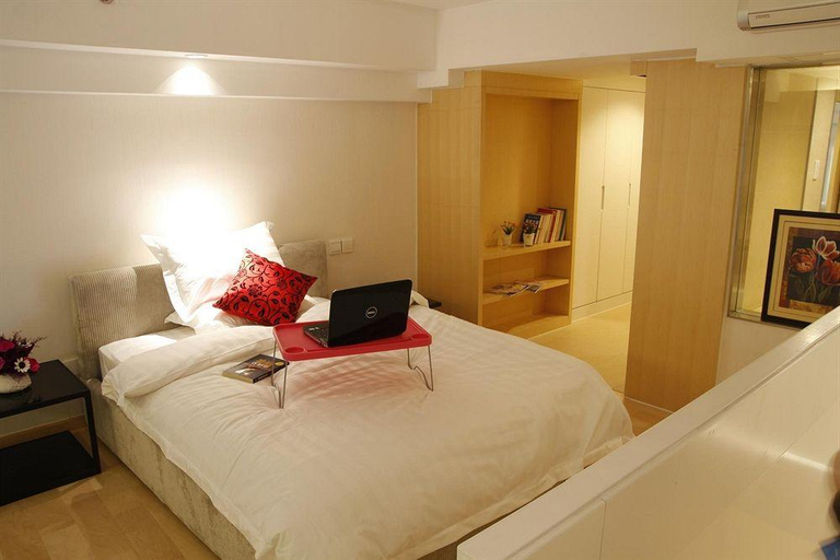 Bedroom 2, China Dragon Hotel, Guangzhou