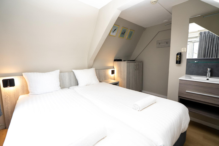 Bedroom 3, Hotel Crown, Amsterdam