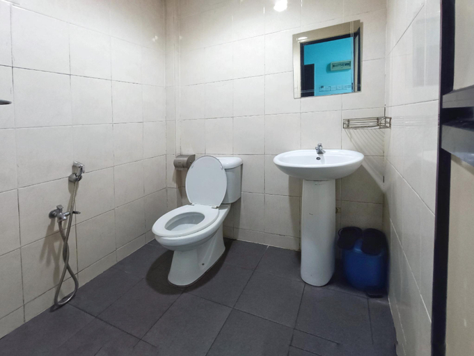 Bathroom 3, Marjan Hotel by RVH, Kemaman