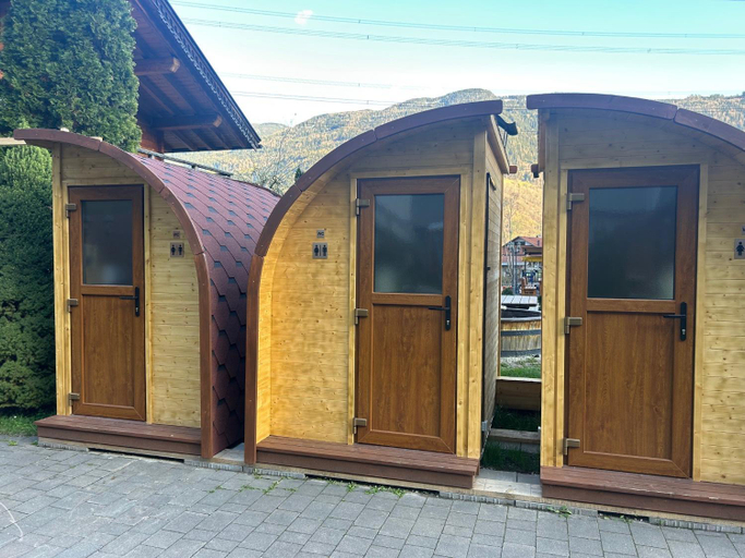 Bathroom 2, Inn-side ADVENTURE CABINS, Imst