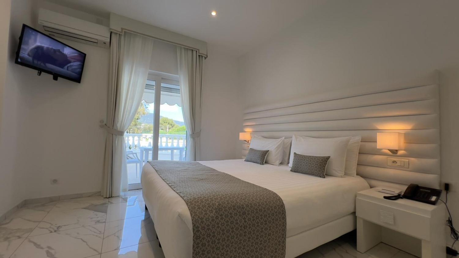 Bedroom 3, Hôtel La Calanque, Var