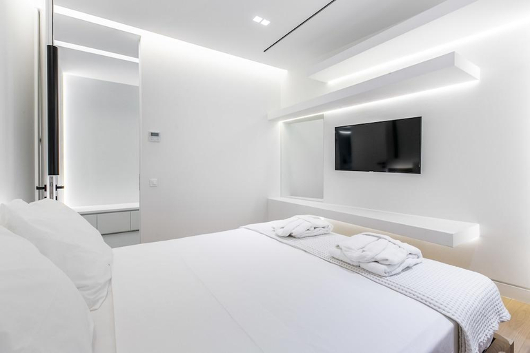 Bedroom 2, Nsplace, Attica