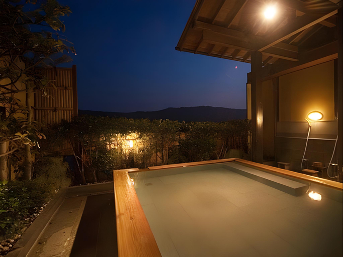 Sport & Beauty 2, Roppokan Ryokan, Ukiha