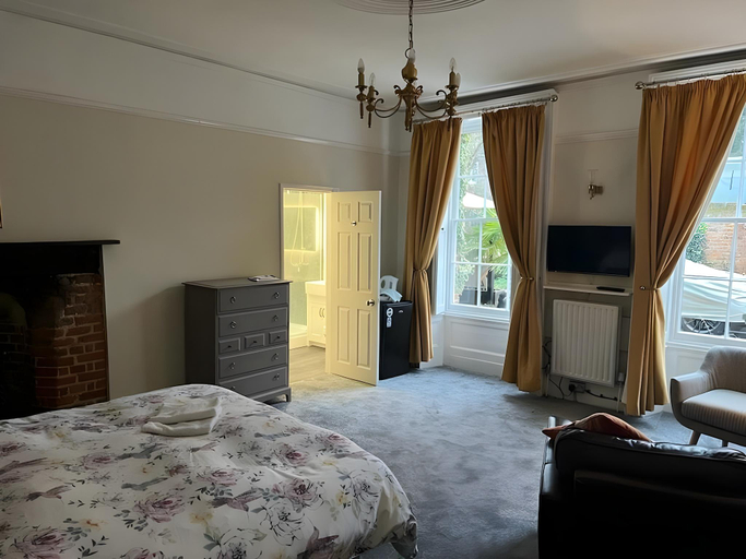 Bedroom, Harmondsworth Hall Guest House, London