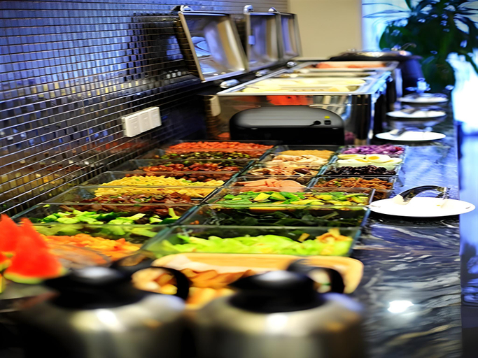 Food & Drinks 5, Green Tree Inn Nantong Qidong Middle Heping Road, Nantong