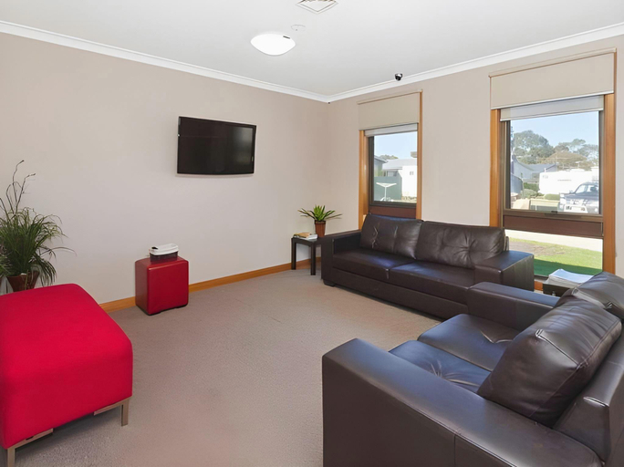 Others 5, Carrum Downs Motel, Frankston - East