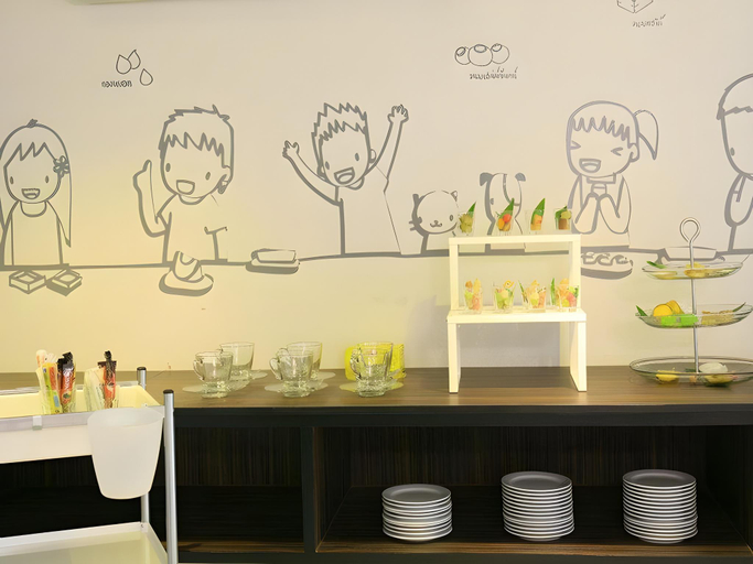 Food & Drinks 5, Dream D Residence, Muang Phetchaburi