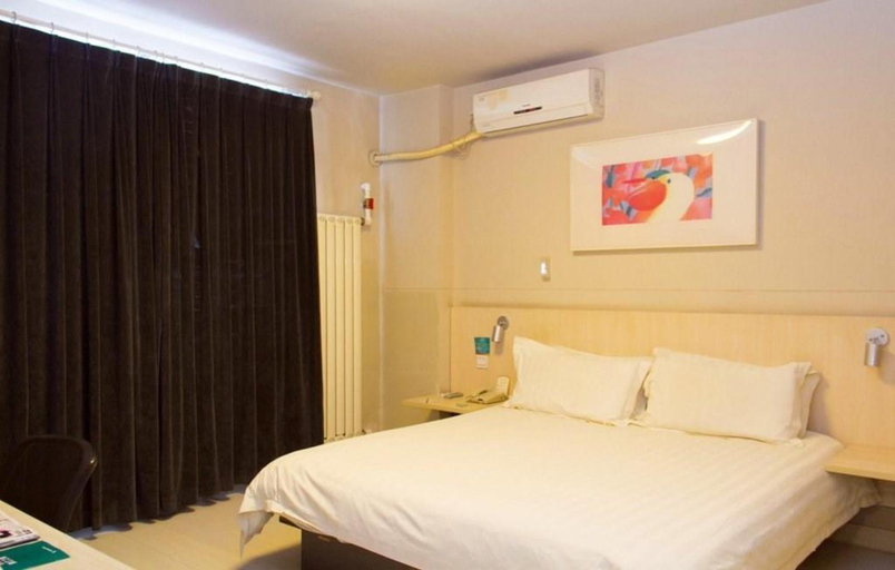 Bedroom 2, JinJiang Inn Binzhou Huanhesan Road, Binzhou