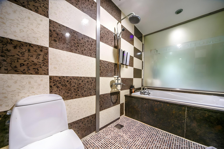 Bathroom 5, Gunsan Chakan Hotel, Gunsan