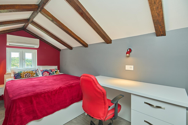 Bedroom 2, Apartments More, Mljet