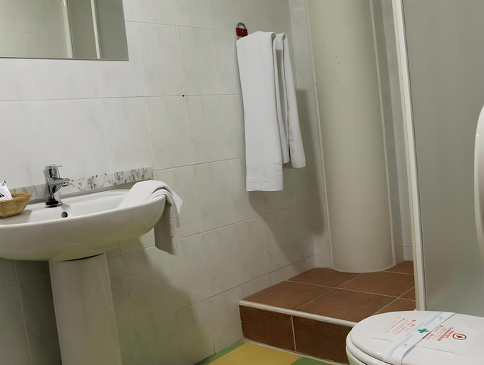Bathroom 5, LEON DORMIDO Rooms & Apartments, Alicante