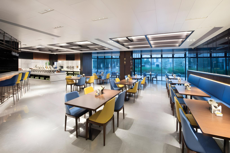 Food & Drinks 5, Hampton by Hilton Dongguan Dalang, Dongguan