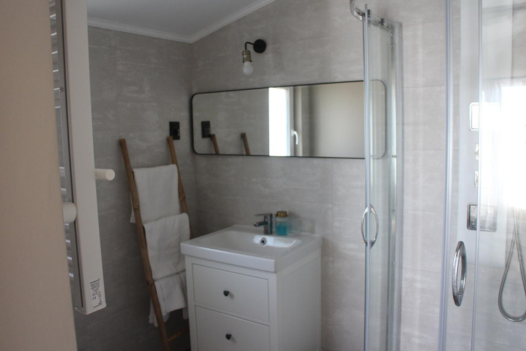 Bathroom 2, Maison du golf, Costinesti