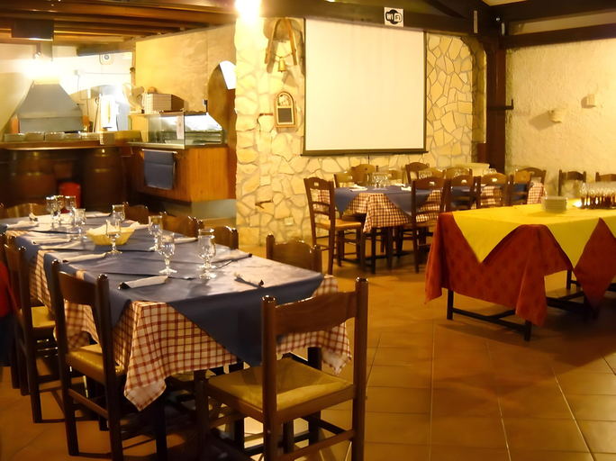 Food & Drinks 5, La Regina di Adrano, Agrigento