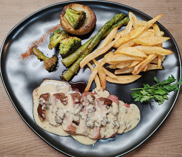 Food & Drinks 5, Chambres et Table d'Hotes, Gironde