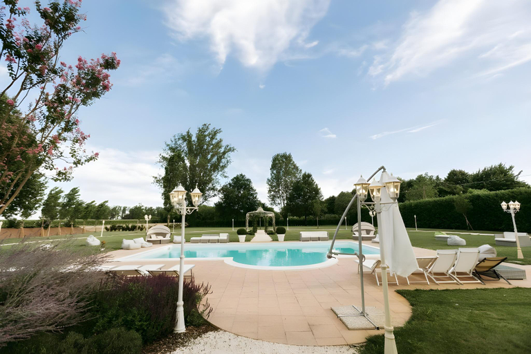Sport & Beauty 2, Villa La Personala, Modena