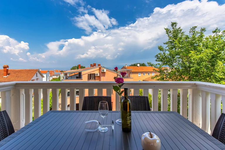 Others 4, Apartments Mike, Malinska-Dubašnica
