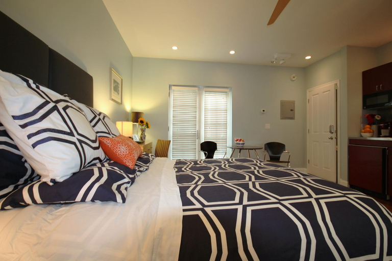 Bedroom 2, Magnolia Studios, Cook