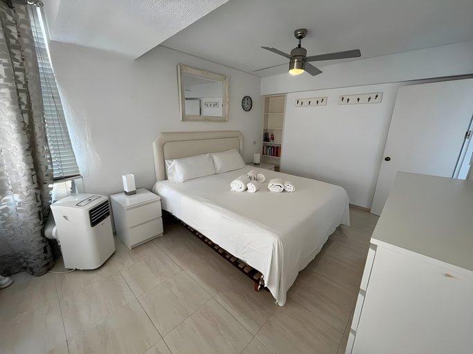 Bedroom 3, weforyou Sunset Carihuela, Málaga