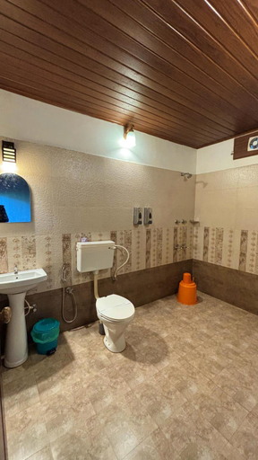 Bathroom 3, Dew Drops Farm Resort, Idukki