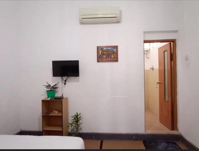 Others 2, Brak Homestay, Probolinggo