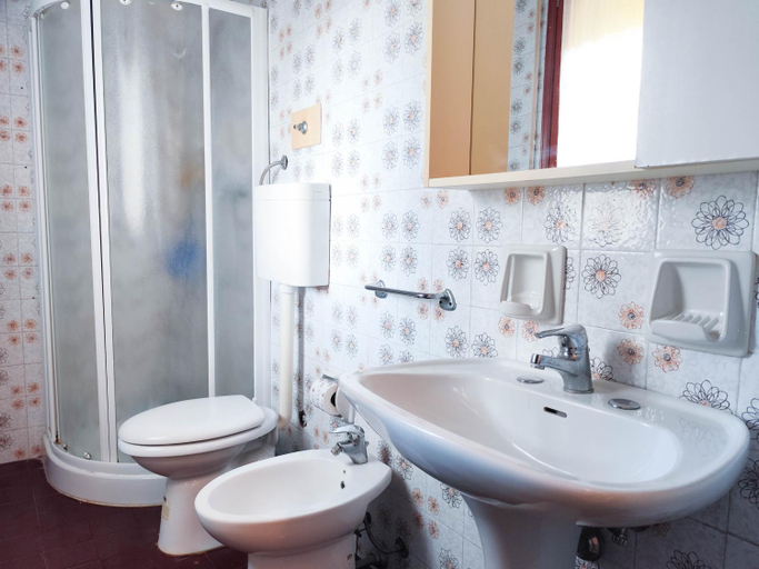 Bathroom 2, Ariston Fronte Mare, Venezia