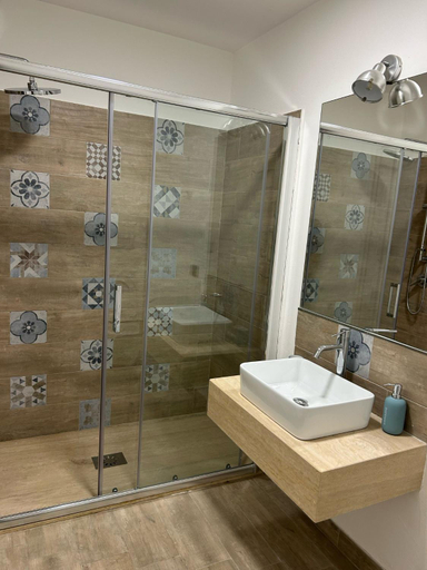Bathroom 2, Villa DANAE, Palermo