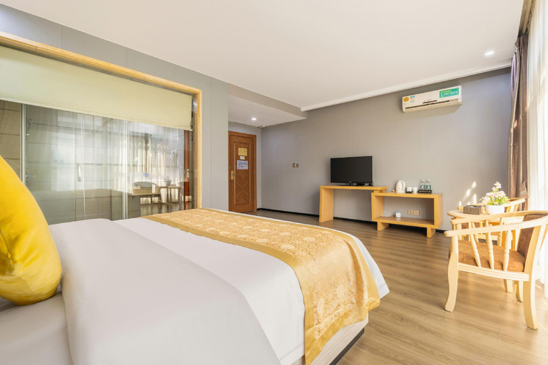 Bedroom 3, Mengtai Dongning Hotel, Liuzhou