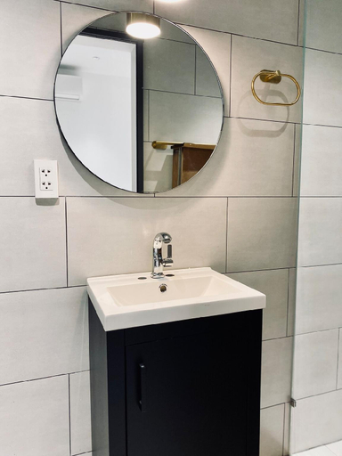 Bathroom, ARIE APARTMENT – 5m to Landmark 81, Ho Chi Minh City