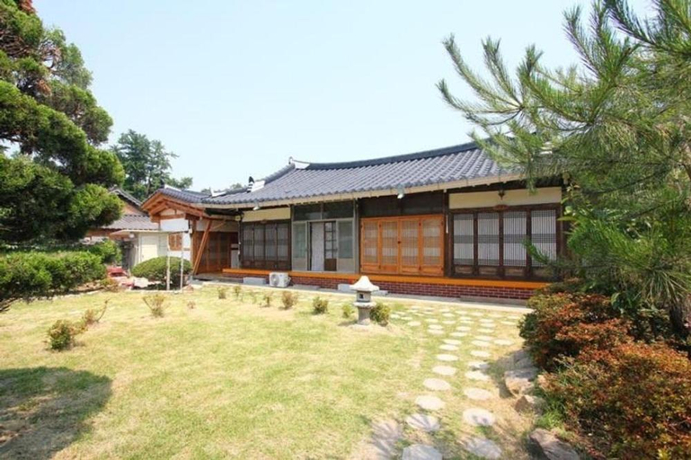 Others 5, Jeonju Hanok Sanminjae Pension, Jeonju