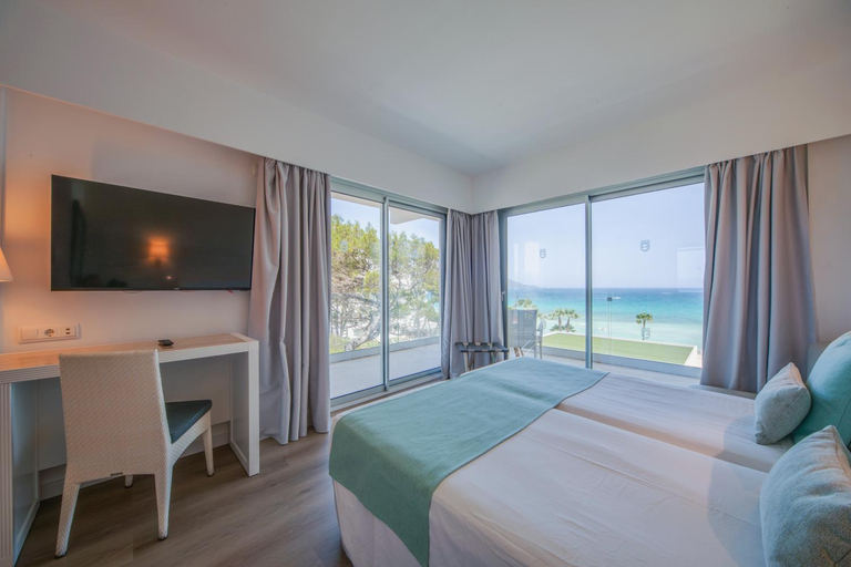 Bedroom 3, PLAYA ESPERANZA RESORT, Baleares