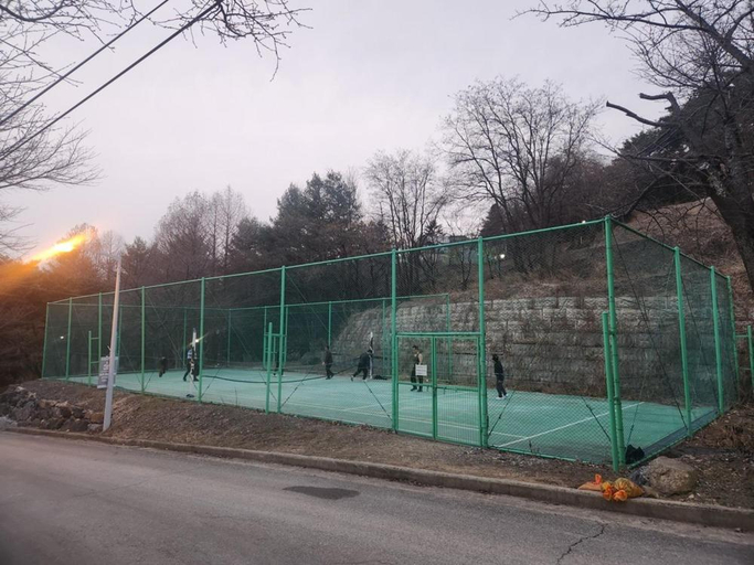 Others 5, Goesan Joryeong Pension, Chungju
