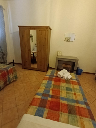Bedroom 2, le lanterne, Perugia