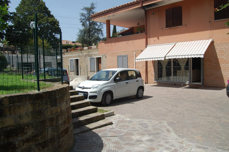 Others 4, Vacanze Romane Olgiata, Rome
