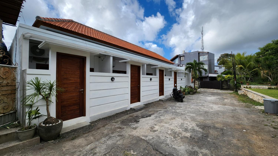 Exterior & Views, Miss Mendes Guest House, Badung