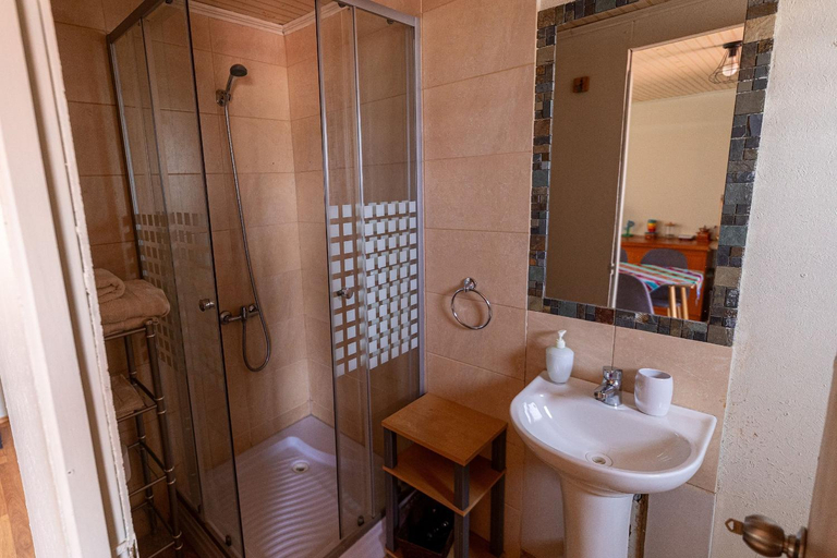 Bathroom 2, Casa Sutar Los Pimientos, El Loa