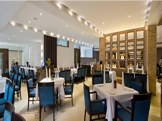 Food & Drinks 5, Hotel Capitol, Thane