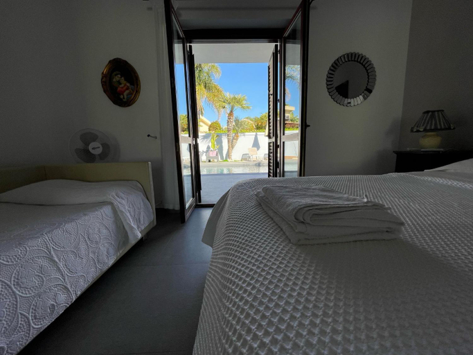 Bedroom 2, Villa Sabri, Agrigento