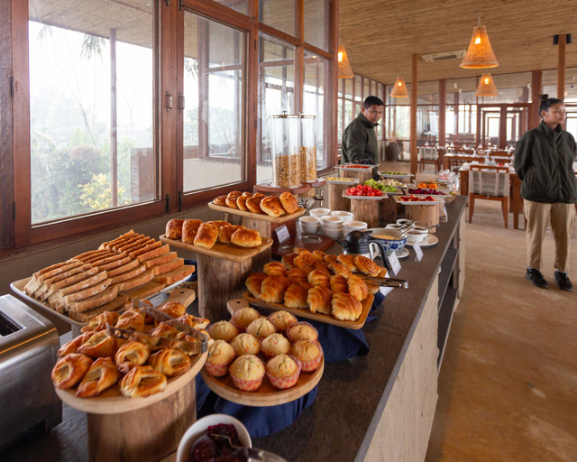 Food & Drinks 5, Sanctuary Chitwan National Park, Lumbini