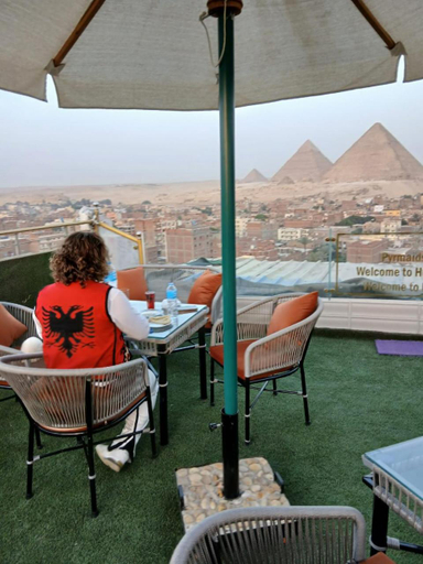 Food & Drinks, Alaaeldin Pyramids View, Al-Ahram